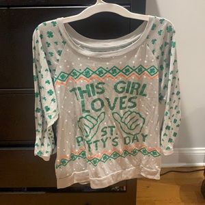 St Patrick’s day shirt sparkles